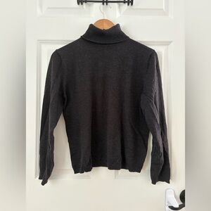 Pendleton vintage 100% merino wool gray turtleneck